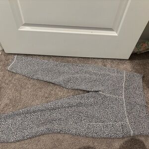 Athleta Monochrome Patterned Leggings